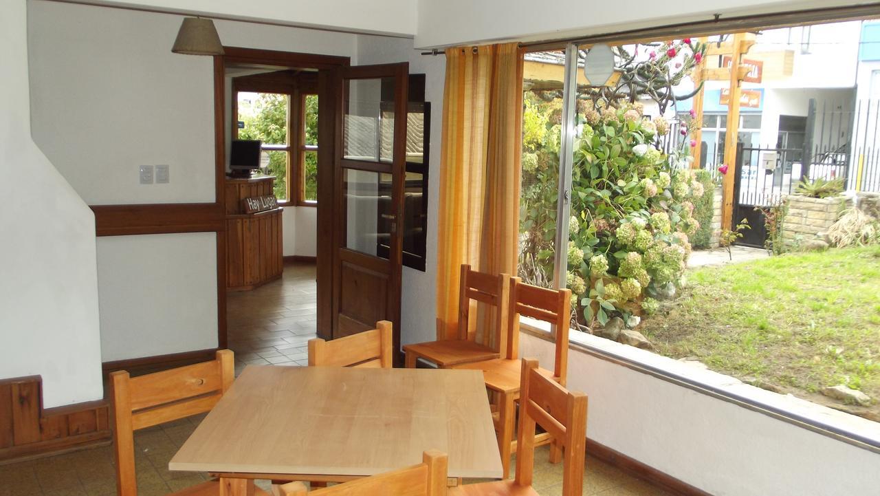 Hosteria Las Amapolas Frey Сан-Карлос-де-Барилоче Экстерьер фото
