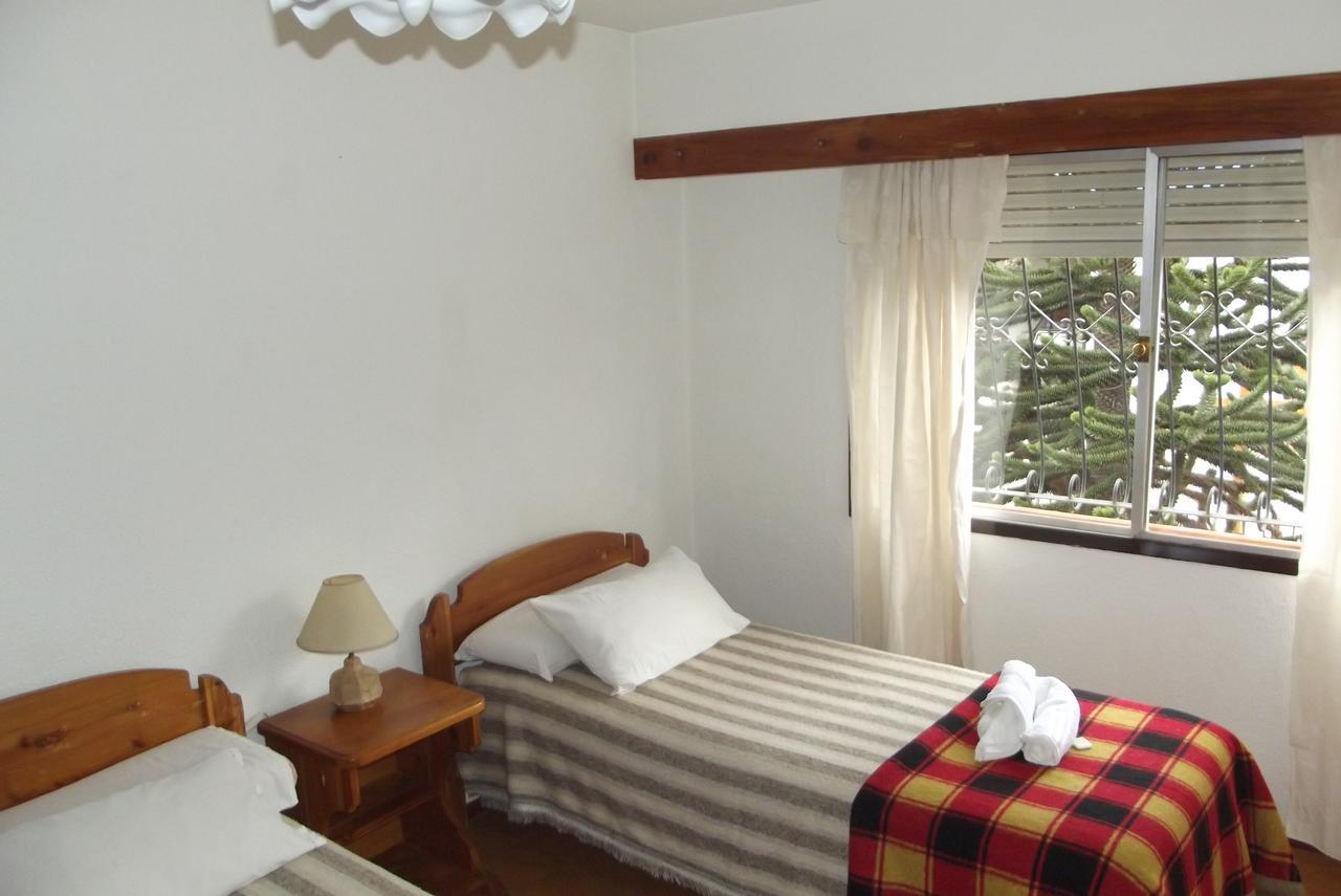 Hosteria Las Amapolas Frey Сан-Карлос-де-Барилоче Экстерьер фото