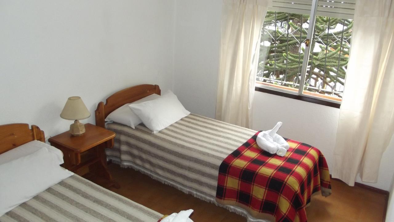 Hosteria Las Amapolas Frey Сан-Карлос-де-Барилоче Экстерьер фото